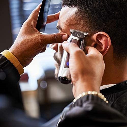 Wahl Professional 5 Star Detailer cordless Lithium-Ion Cordless Trimmer with 100 min run-time, best for easy fading, cutting, and blending, great for barbers and stylists